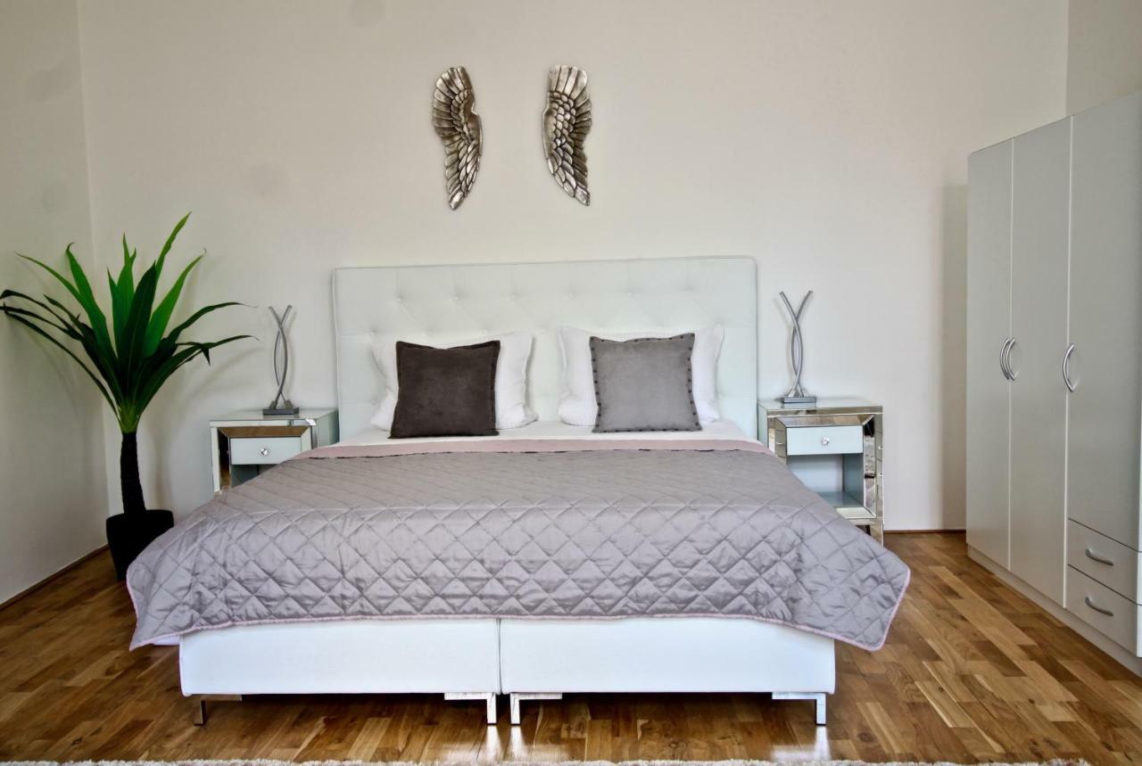 New Design & Style Old Town Xxl * Praag